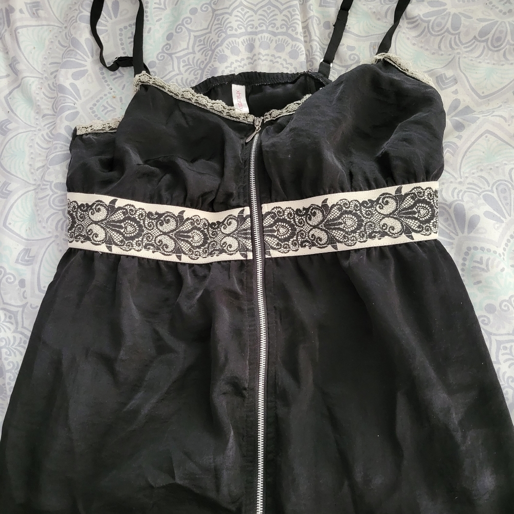 Xhilaration Large Black and White Zip up Tank Top